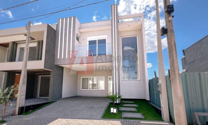 Sobrado em Condomínio